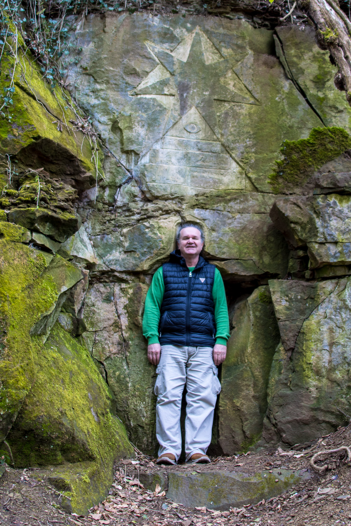 20220410112128 R5D 1974